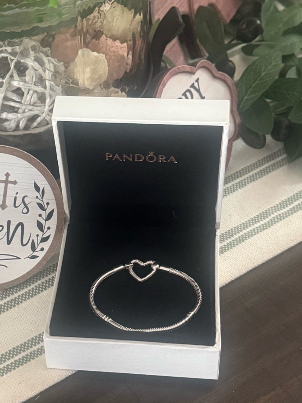 Pandora Moments Heart Closure Snake Chain Bracelet